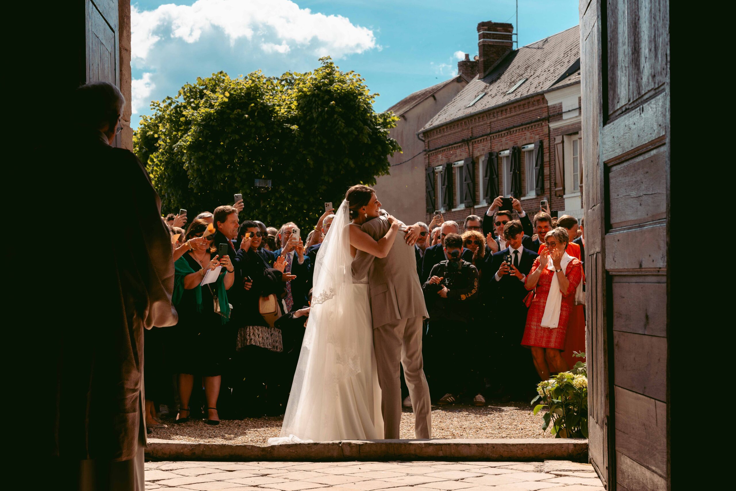 Sortie d'église de mariage